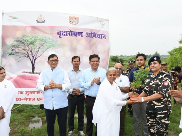 🌿 वृक्षारोपण अभियान सफलतापूर्वक सम्पन्न 🌱
